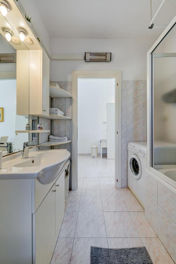 Apartments Riva Lucija By Litto สปลิท ภายนอก รูปภาพ